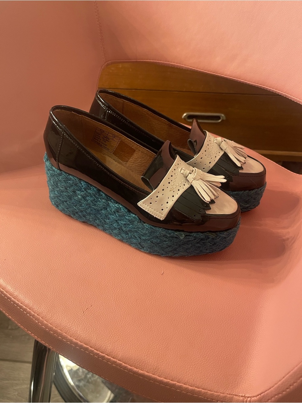 Campbell
Jeffrey Campbell Termino
platform espadrille loafer Size 7